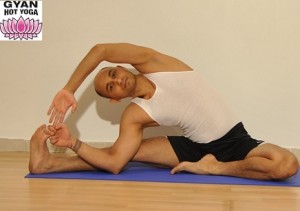Head.to.Knee.Spine.Twisted