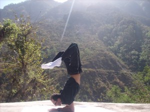Scorpion.Pose